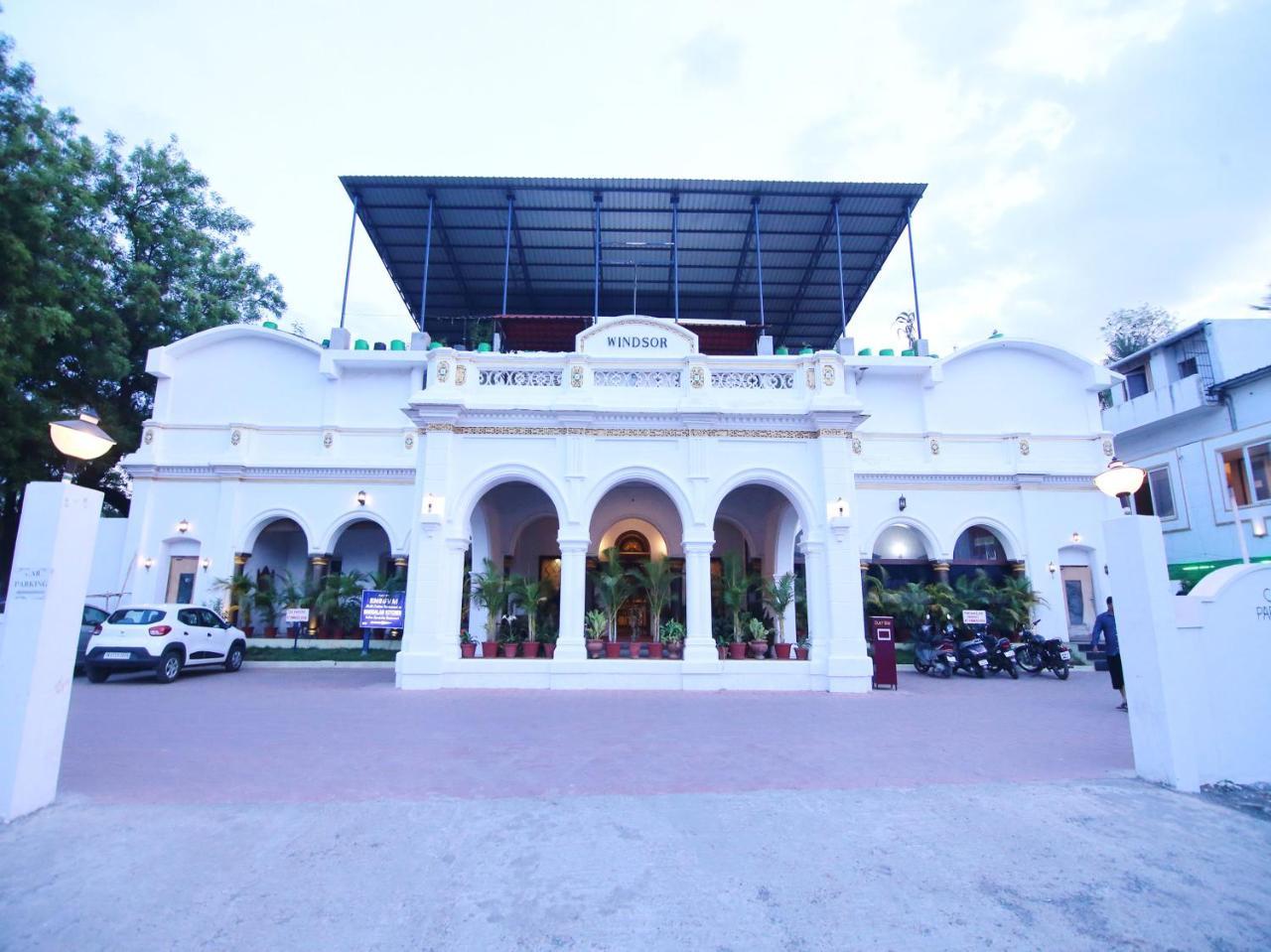 Hotel Windsor Castle Salem Exterior foto
